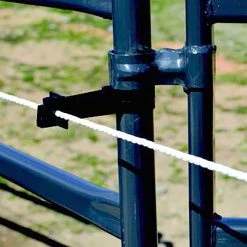 Patriot Fencing Pipe Clamp Insulator Black 10/pk