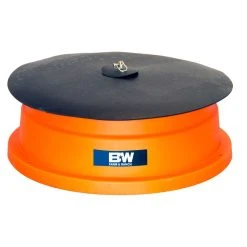 B And W Big Blaze Mineral Feeder